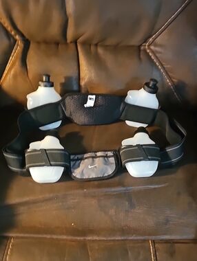 Nike Black Running Hydration Belt with White Bottles